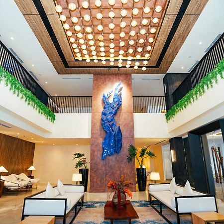 Elijah Hotel Dasmarinas Esterno foto