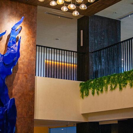 Elijah Hotel Dasmarinas Esterno foto